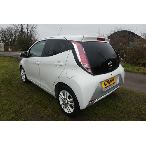 10 - Toyota Aygo X-Pure VVT-I,
Registration number: WG16 MPE,
V5: Present with lots of service history
Od... 