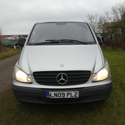 27 - Mercedes Vito CDI Long, refrigerated van,
Registration number: LN09 PLZ,
V5: Present,
Odometer readi... 