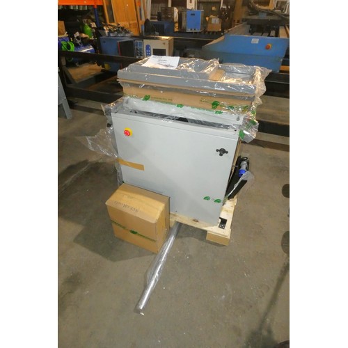 5370 - 1 x panel saw type Trade AT315PS/PS315, 240v - Working when tested and please note that the saw is m... 