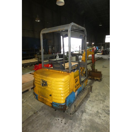 6990 - 1 x JCB 801.4 mini digger, hour meter reads 3498.4 hours, 1.4 ton, supplied with 3 x buckets compris... 