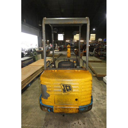 6990 - 1 x JCB 801.4 mini digger, hour meter reads 3498.4 hours, 1.4 ton, supplied with 3 x buckets compris... 