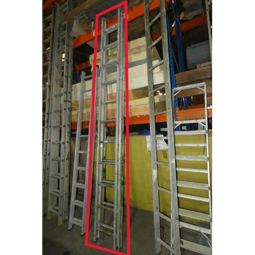 6475 - An Abru Starmaster double extending aluminium ladder (2 x 11 rung)