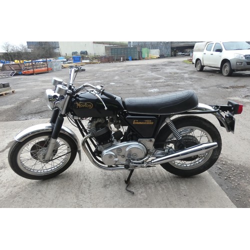 22 - Norton Commando 750 1973,
Registration number: PUM 45M,
V5 present with some old MoTs, and Haynes Ma... 