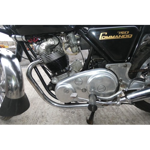 22 - Norton Commando 750 1973,
Registration number: PUM 45M,
V5 present with some old MoTs, and Haynes Ma... 