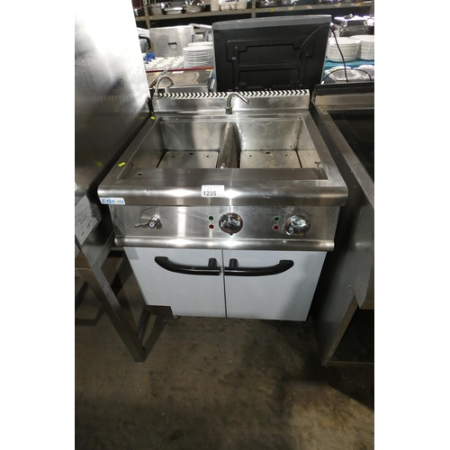 1235 - A commercial stainless steel twin pasta cooker by Adexa 3 phase - trade