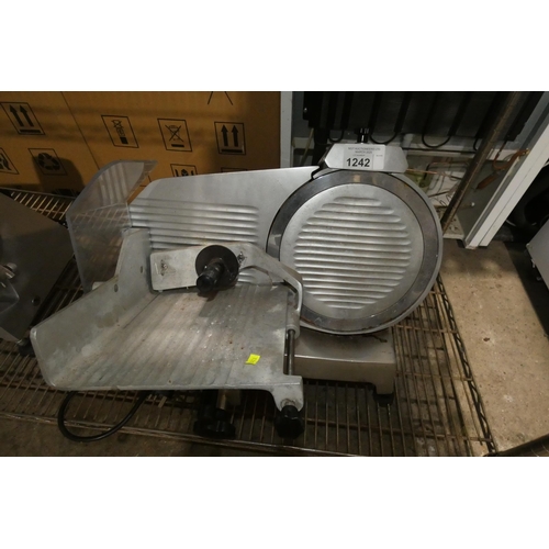 1242 - A Commercial meat slicer by Avamore type AG300 - tested working - trade