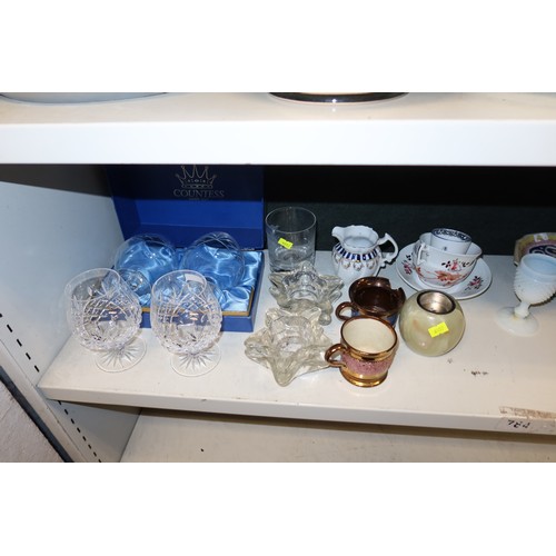 3040 - A quantity of miscellaneous decorative chinaware, glassware and ornaments etc (four shelves)
