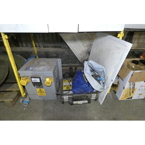 Lot 5007      