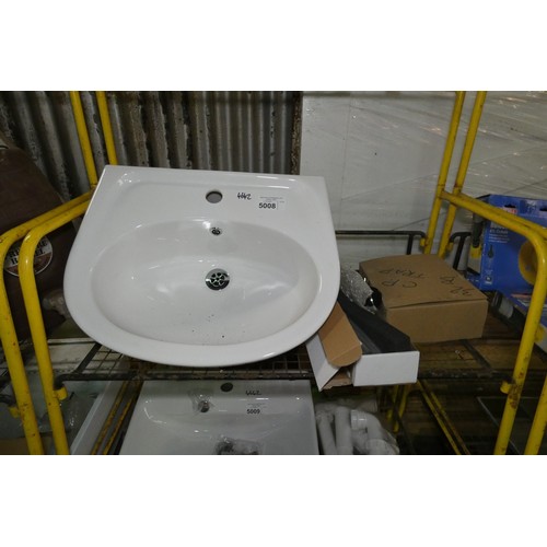 Lot 5008      