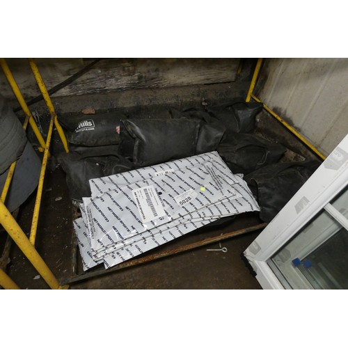 Lot 5028      