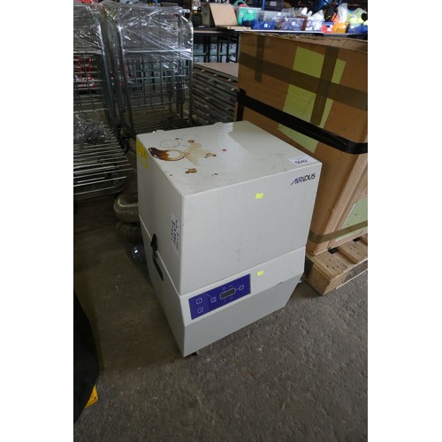 Lot 5042      