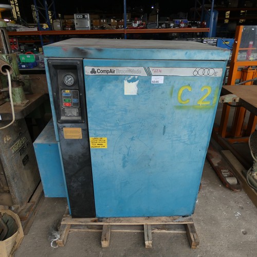 Lot 5046      
