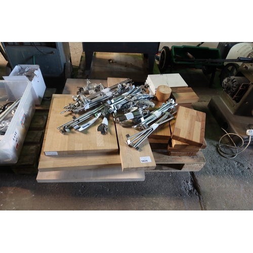 Lot 5028      