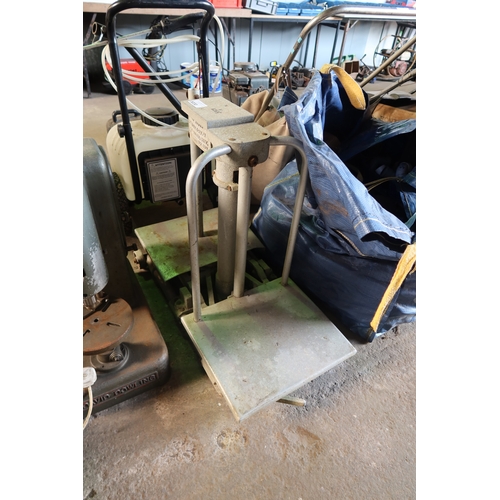 Lot 5030      