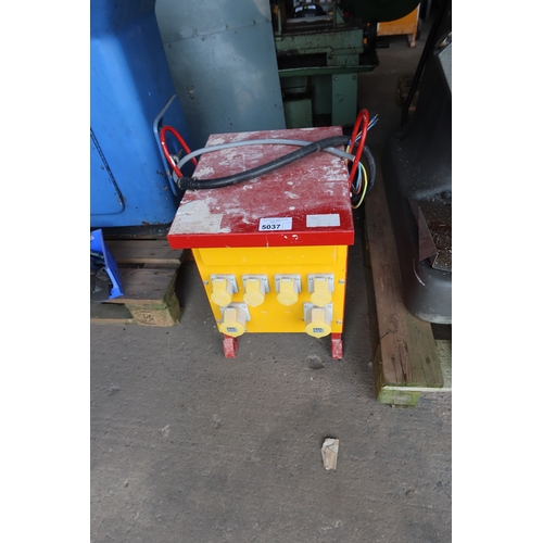 Lot 5037      