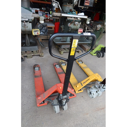 Lot 5039      