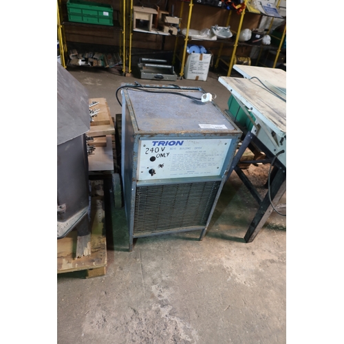 Lot 5056      