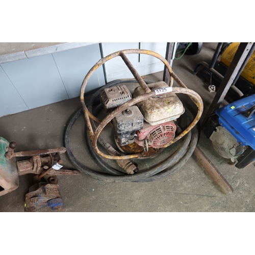 1 x vibrating concrete poker powered by Honda pull start petrol engine
