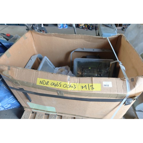 Lot 5032      