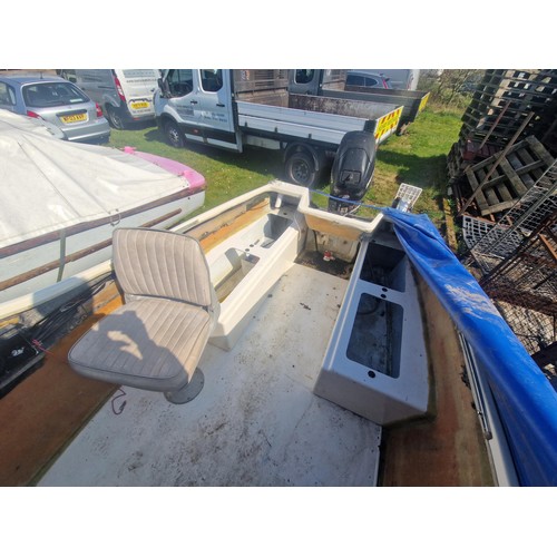 6799 - 1 x 16ft Mayland E-500 fishing boat, fitted with a Garmin fish finder and a Four stroke Mercury 30hp... 