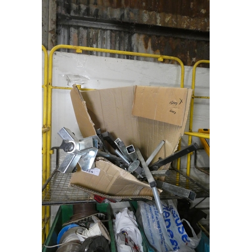 Lot 5025      