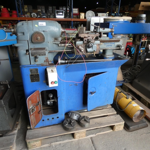 Lot 5040      
