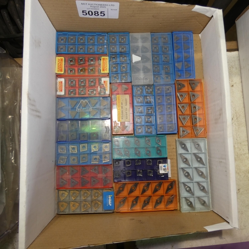 5085 - 1 box containing a quantity of various carbide tips