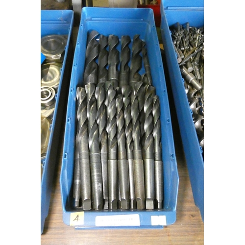 5097 - 1 x blue plastic box containing a quantity of various drill bits