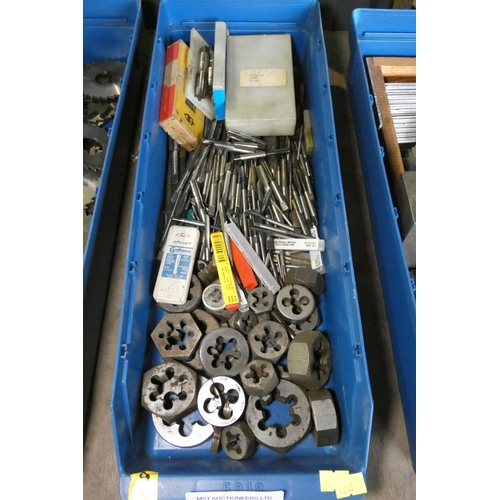 5102 - 1 x blue plastic box containing a quantity of various thread cutting taps and dies