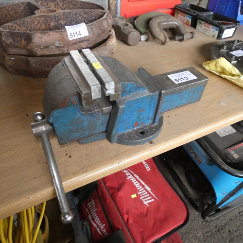 5113 - 1 x bench vice 5 inch