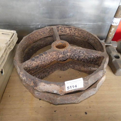 5114 - 2 x vintage metal wheels diameter of each approx 18 inch