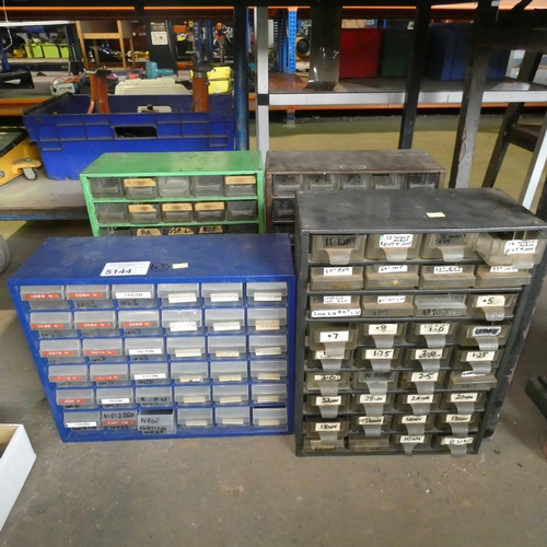 Lot 5144      