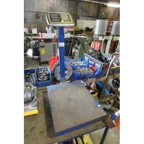 Lot 5162      