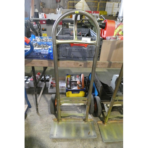 Lot 5166      