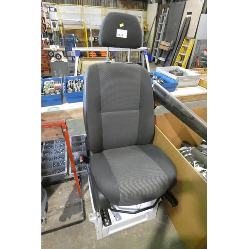 Lot 5174      