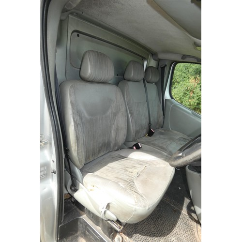8 - Nissan Primestar DCI 115 SE SWB,
Registration number: LG57 LCZ,
V5: Present,
Odometer reading: 128,9... 