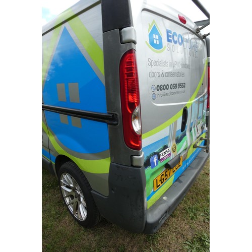 8 - Nissan Primestar DCI 115 SE SWB,
Registration number: LG57 LCZ,
V5: Present,
Odometer reading: 128,9... 