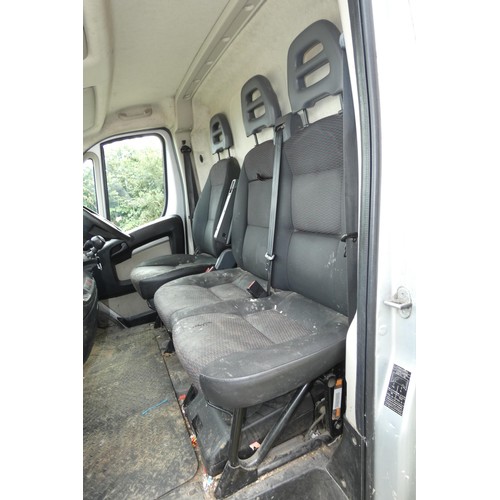 7 - Peugeot Boxer 435 Professional L4,
Registration number: FH16 ZWR,
V5: Not present,
Odometer reading:... 