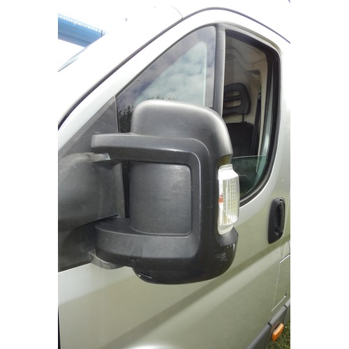 7 - Peugeot Boxer 435 Professional L4,
Registration number: FH16 ZWR,
V5: Not present,
Odometer reading:... 