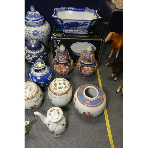 4221 - 2 Imari jars with covers and a quantity of miscellaneous decorative oriental jars and pots etc