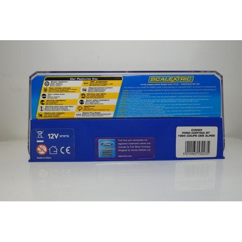 8008 - 1 x Scalextric Ford Cortina GT C3023 slot car
