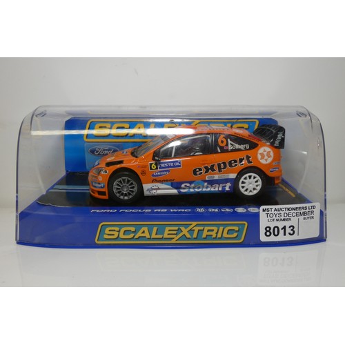 8013 - 1 x Scalextric Ford Focus RS WRC C3090 slot car