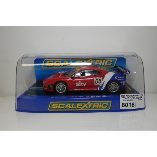 8016 - 1 x Scalextric Ferrari F430 GT2 C3085 slot car
