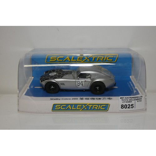 8025 - 1 x Scalextric Shelby Cobra 289 C4417 slot car