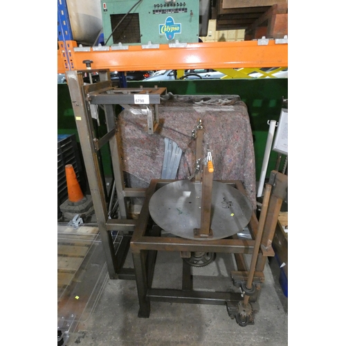 1 x metal frame with rotating centre turntable - exact use unknown