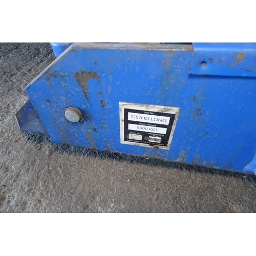 6108 - 1 x Draper 5 ton trolley jack