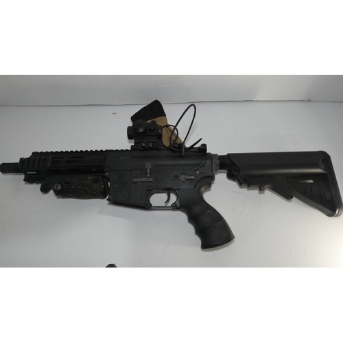 Tippmann Recon M-4 style airsoft replica rifle with 3 x magazines