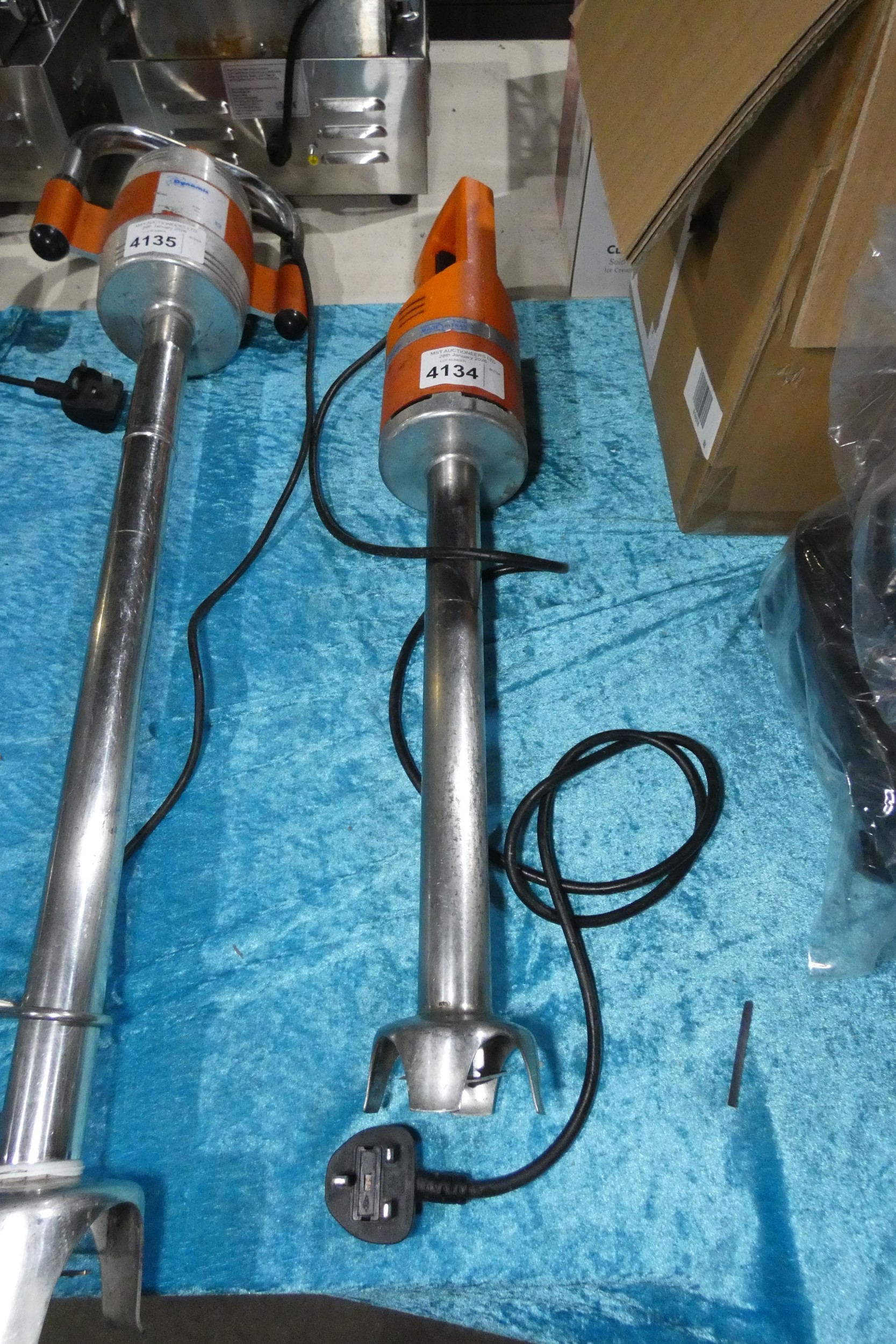 A commercial hand held food mixer by Dynamic approx 72cm. Working when ...