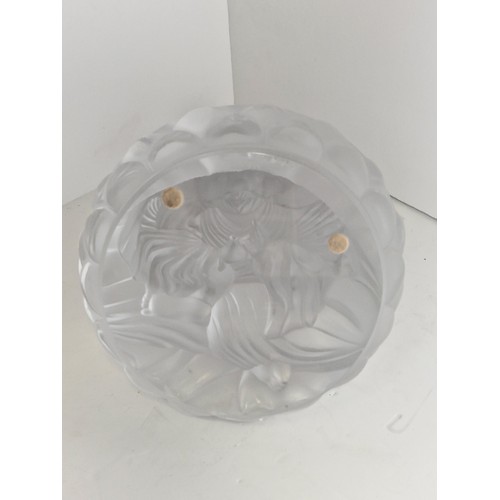 7189A - A Lalique France 594 Kuan Yin figure, approximately 29cms tall, engraved on Base 