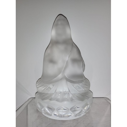 7189A - A Lalique France 594 Kuan Yin figure, approximately 29cms tall, engraved on Base 
